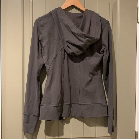 ALO Yoga Zip-Up Hoodie - Picture 7 of 10
